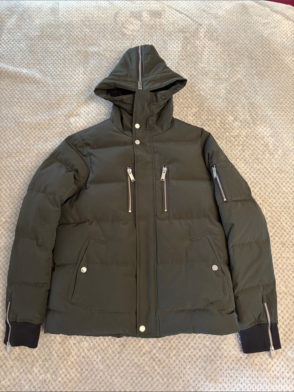 Karl Lagerfeld Men's Hooded Puffer Jacket Parka in Dark Olive, Size M